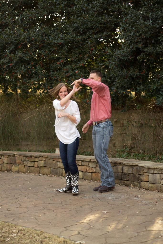 Caitlin + Taylor Couples Shoot | beccasuephotography.com