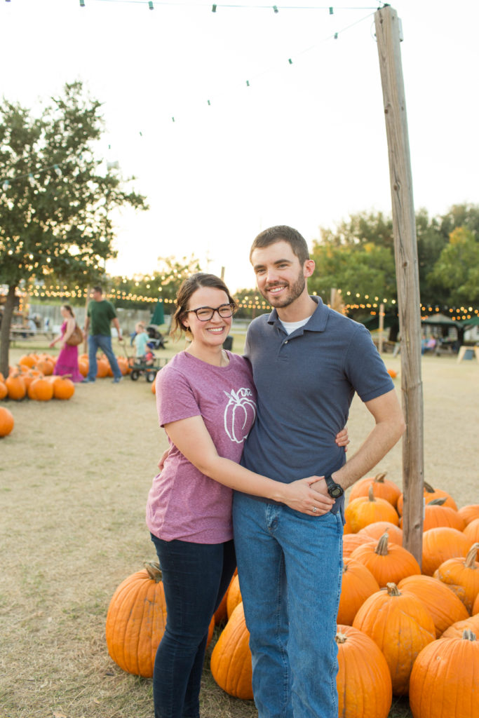 Pumpkin Patch Pictures | Becca Sue Photography - beccasuephotography.com