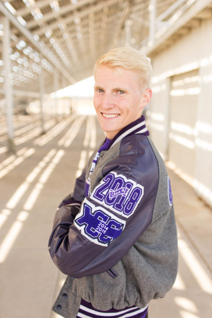 Senior pictures | Becca Sue Photography - beccasuephotography.com
