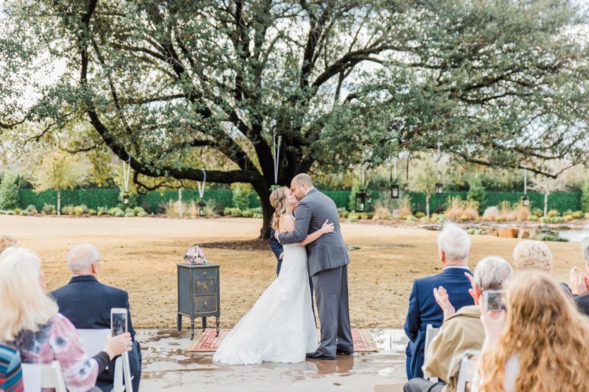 Surprise Wedding - Dallas, Texas | Becca Sue Photography - www.beccasuephotography.com