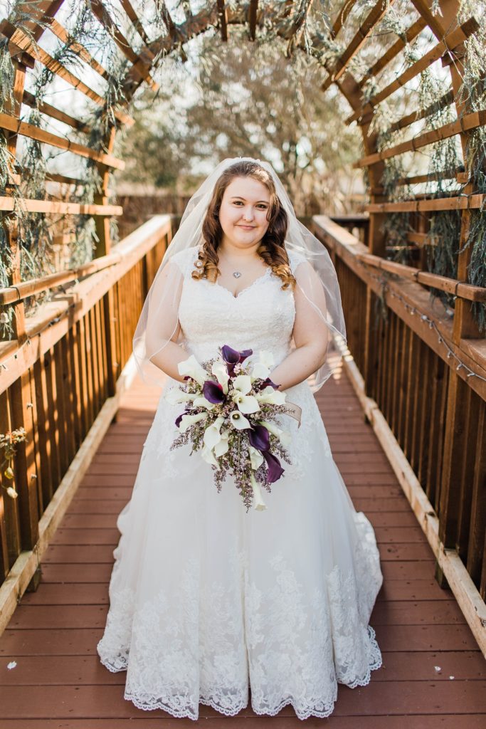 Purple and Silver Rustic Wedding (Garland, Texas) | Becca Sue Photography - www.beccasuephotography.com