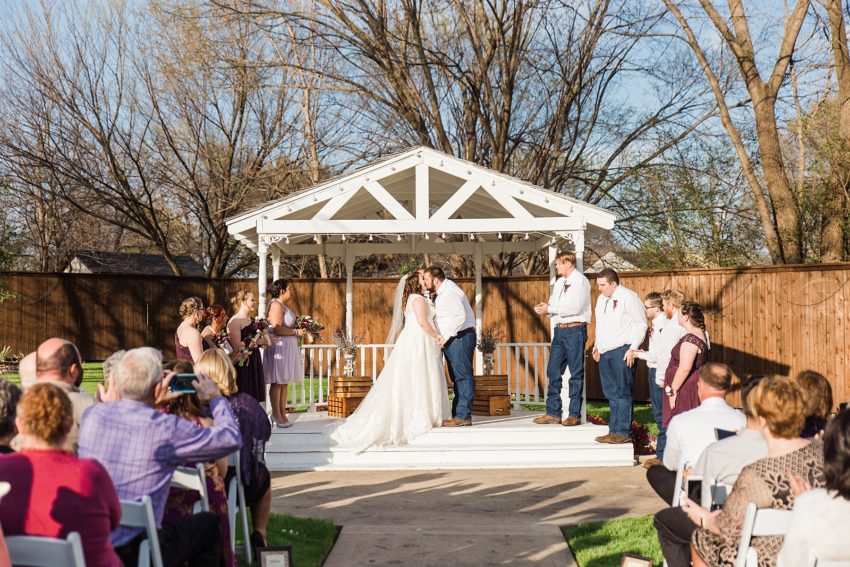 Purple and Silver Rustic Wedding (Garland, Texas) | Becca Sue Photography - www.beccasuephotography.com