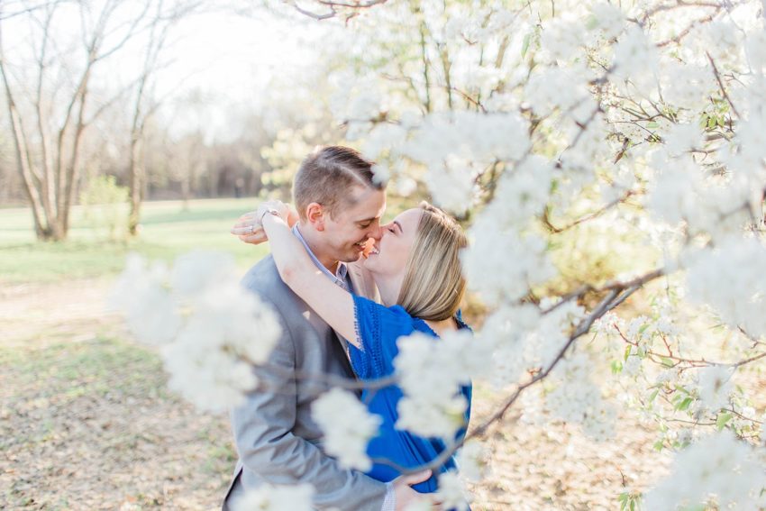Spring Blossom Engagement Session | Becca Sue Photography - www.beccasuephotography.com