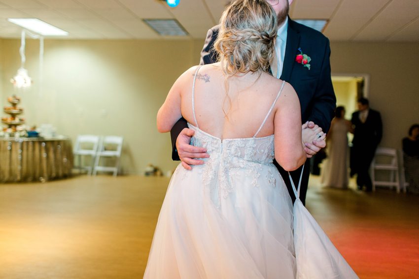 Beauty and the Beast Wedding (Bridgeport, Texas) | Becca Sue Photography - beccasuephotography.com