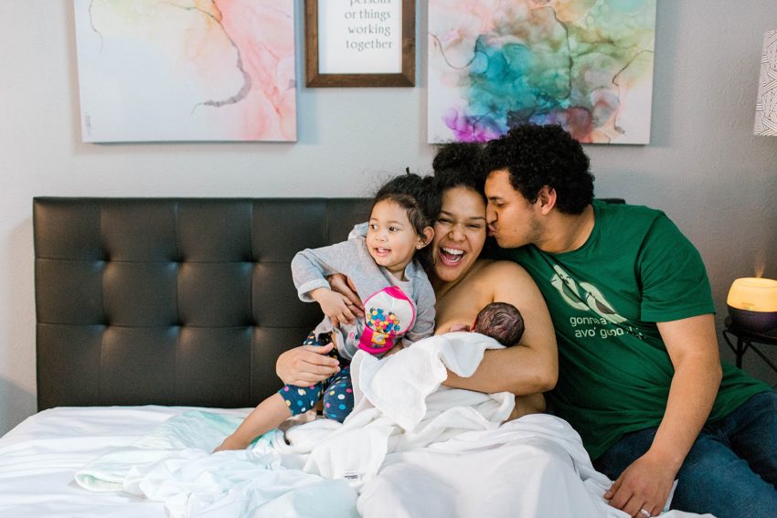 Joyous Birthing Center Birth (Arlington, Texas) | Becca Sue Photography - beccasuephotography.com