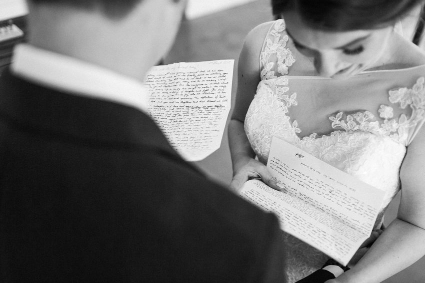 Peach and Sage Spring Wedding (Axtell, Texas) | Becca Sue Photography - www.beccasuephotography.com