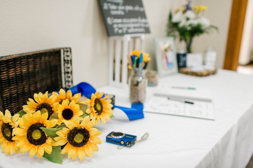Simple and Sweet Spring Wedding (Glen Rose, Texas) | Becca Sue Photography - beccasuephotography.com