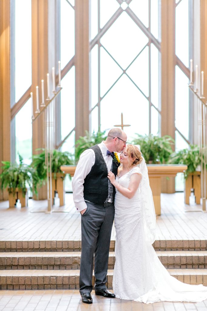 Breathtaking Chapel Wedding (Fort Worth, Texas)