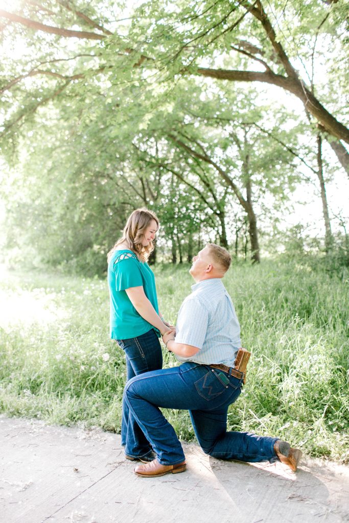 Surprise Spring Proposal (Denton, Texas) | Becca Sue Photography - www.beccasuephotography.com