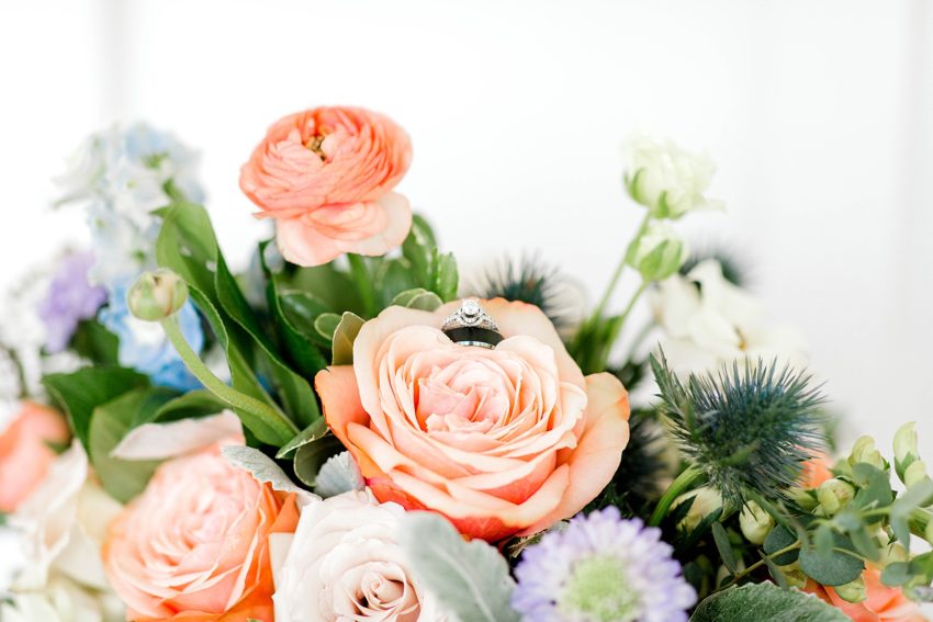 Rustic Chic Spring Wedding (Emory, Texas) | Becca Sue Photography - www.beccasuephotography.com