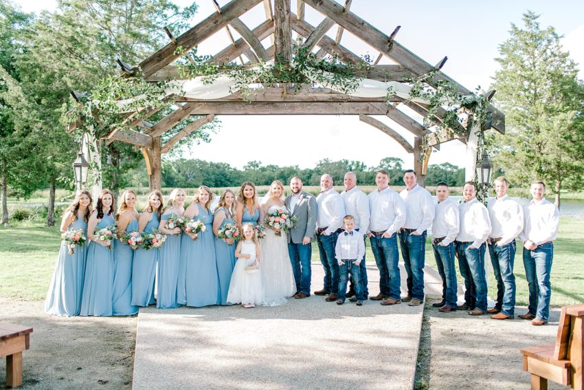 Rustic Chic Spring Wedding (Emory, Texas) | Becca Sue Photography - www.beccasuephotography.com
