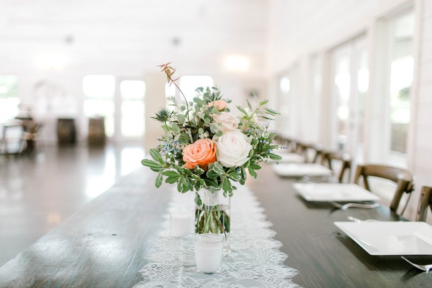 Rustic Chic Spring Wedding (Emory, Texas) | Becca Sue Photography - www.beccasuephotography.com