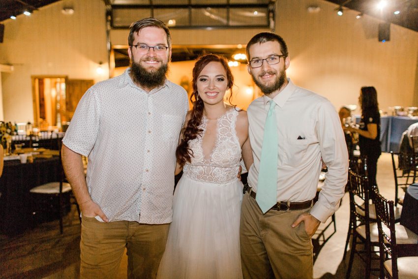 Sunflower Summer Wedding - Burleson, Texas | Becca Sue Photography - www.beccasuephotography.com