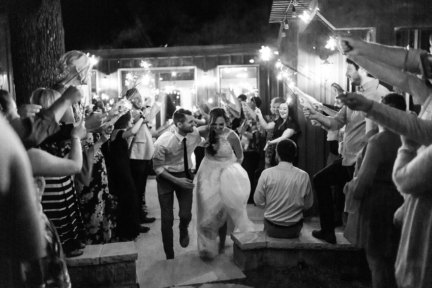 Sunflower Summer Wedding - Burleson, Texas | Becca Sue Photography - www.beccasuephotography.com