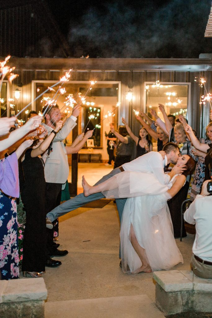 Sunflower Summer Wedding - Burleson, Texas | Becca Sue Photography - www.beccasuephotography.com