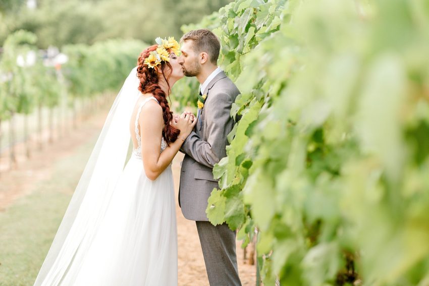 Sunflower Summer Wedding - Burleson, Texas | Becca Sue Photography - www.beccasuephotography.com