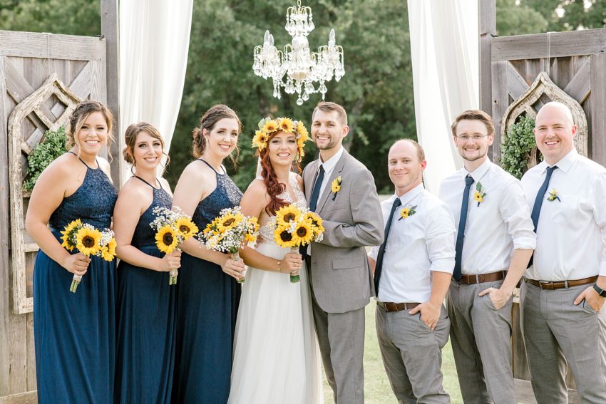 Sunflower Summer Wedding - Burleson, Texas | Becca Sue Photography - www.beccasuephotography.com