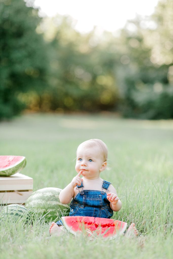 Watermelon Smash Birthday Session (Euless, Texas) | Becca Sue Photography - beccasuephotography.com
