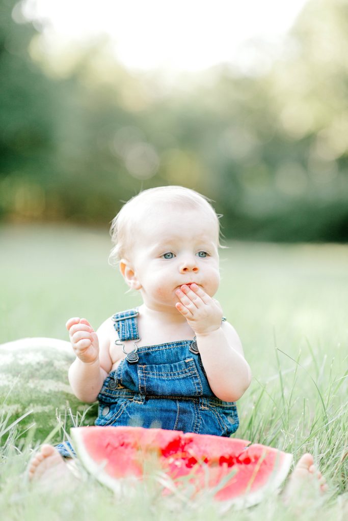 Watermelon Smash Birthday Session (Euless, Texas) | Becca Sue Photography - beccasuephotography.com