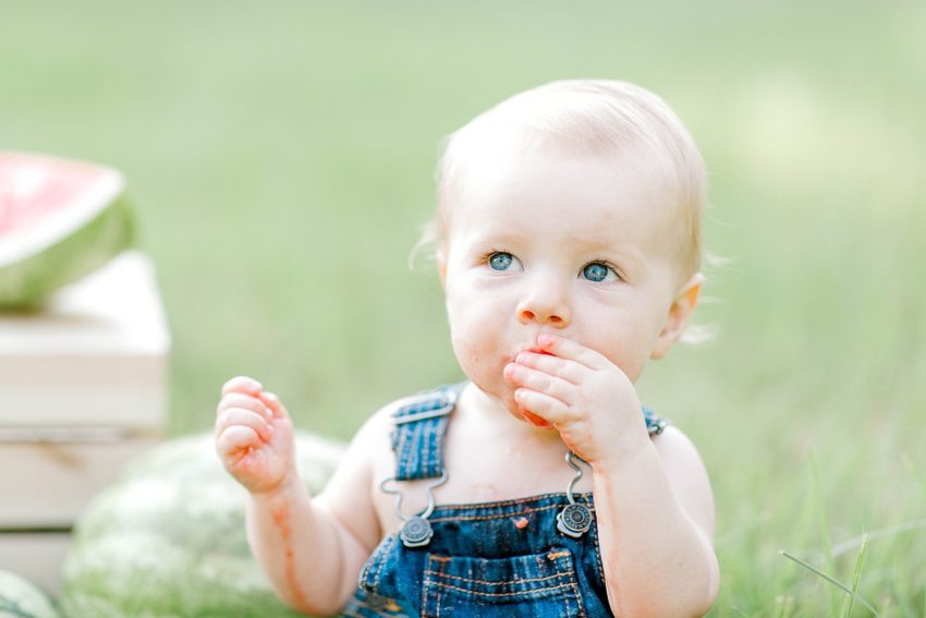 Watermelon Smash Birthday Session (Euless, Texas) | Becca Sue Photography - beccasuephotography.com