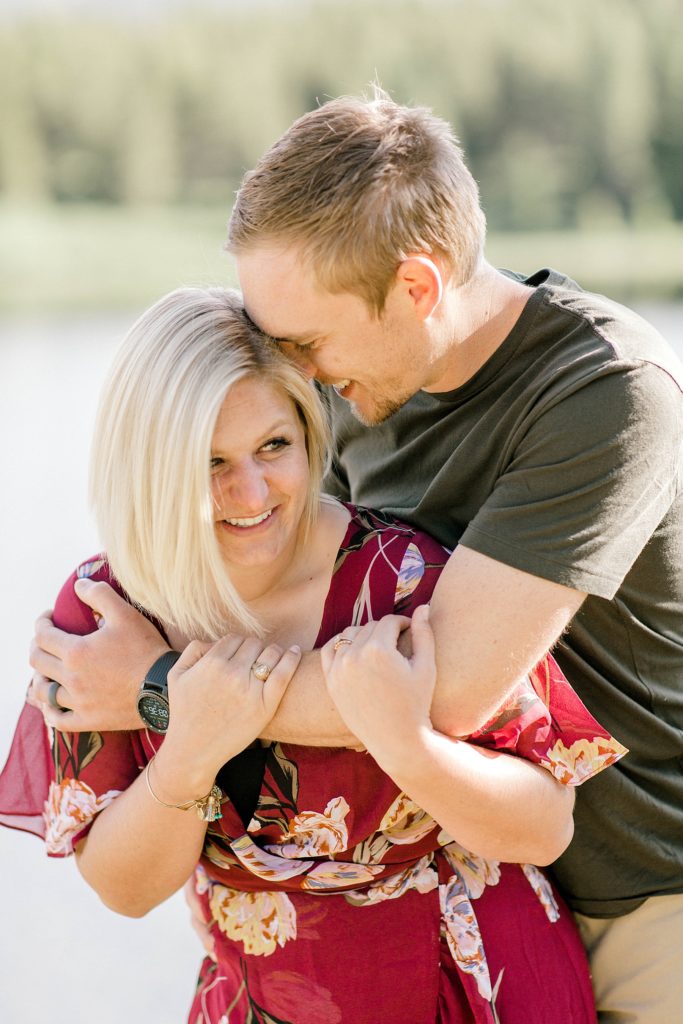 Lakeside Anniversary Session (Andrews Lake, Colorado) | Becca Sue Photography - www.beccasuephotography.com