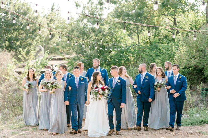 Romantic Summer Wedding (McKinney, Texas) | Becca Sue Photography - www.beccasuephotography.com