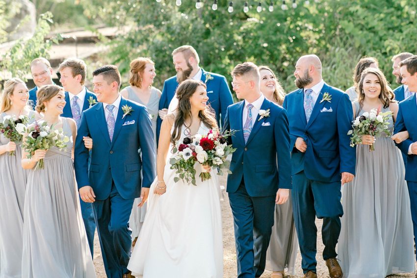 Romantic Summer Wedding (McKinney, Texas) | Becca Sue Photography - www.beccasuephotography.com