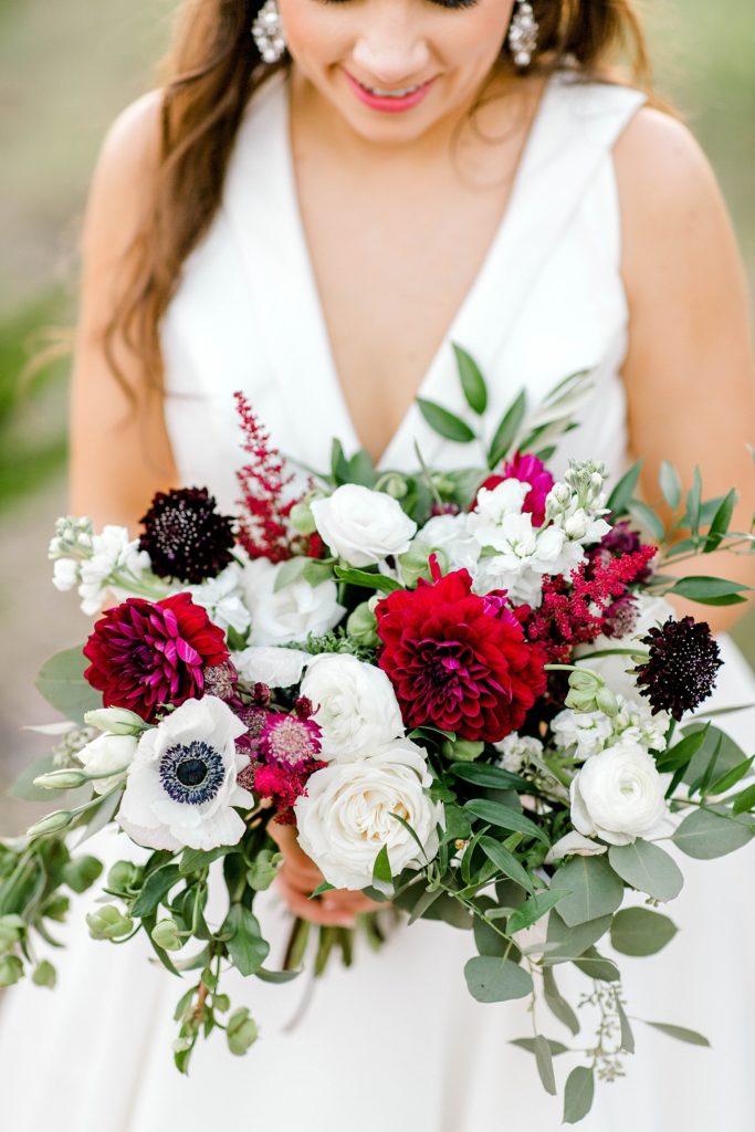 Romantic Summer Wedding (McKinney, Texas) | Becca Sue Photography - www.beccasuephotography.com