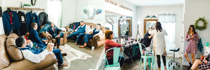 Christmas Winter Wedding (Emory, Texas) | Becca Sue Photography - www.beccasuephotography.com