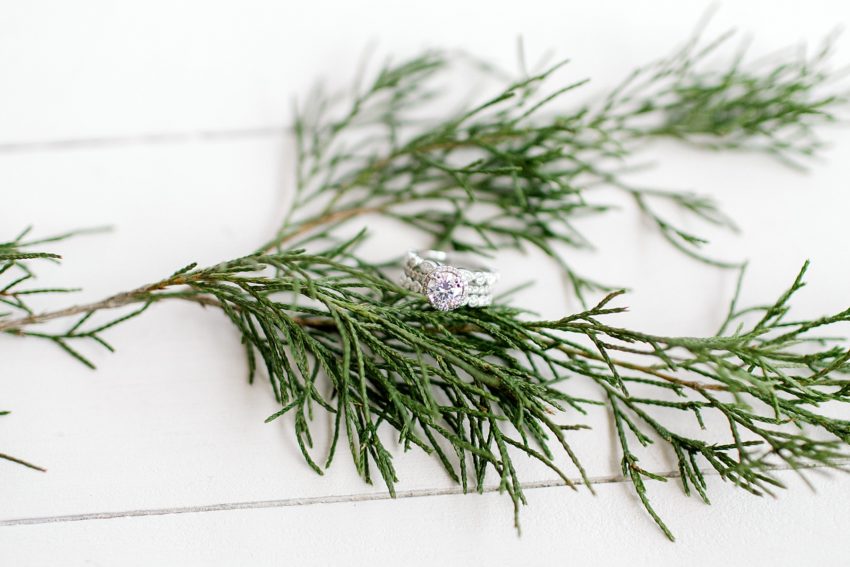 Christmas Winter Wedding (Emory, Texas) | Becca Sue Photography - www.beccasuephotography.com