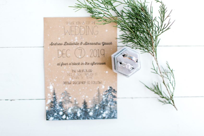Christmas Winter Wedding (Emory, Texas) | Becca Sue Photography - www.beccasuephotography.com