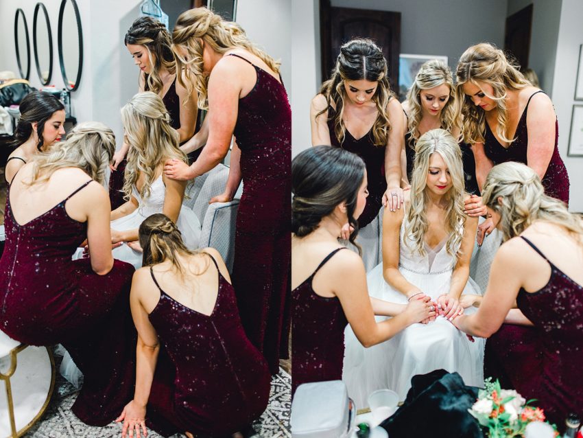 Black and Burgundy Winter Wedding (Grapevine, Texas) | Becca Sue Photography - www.beccasuephotography.com