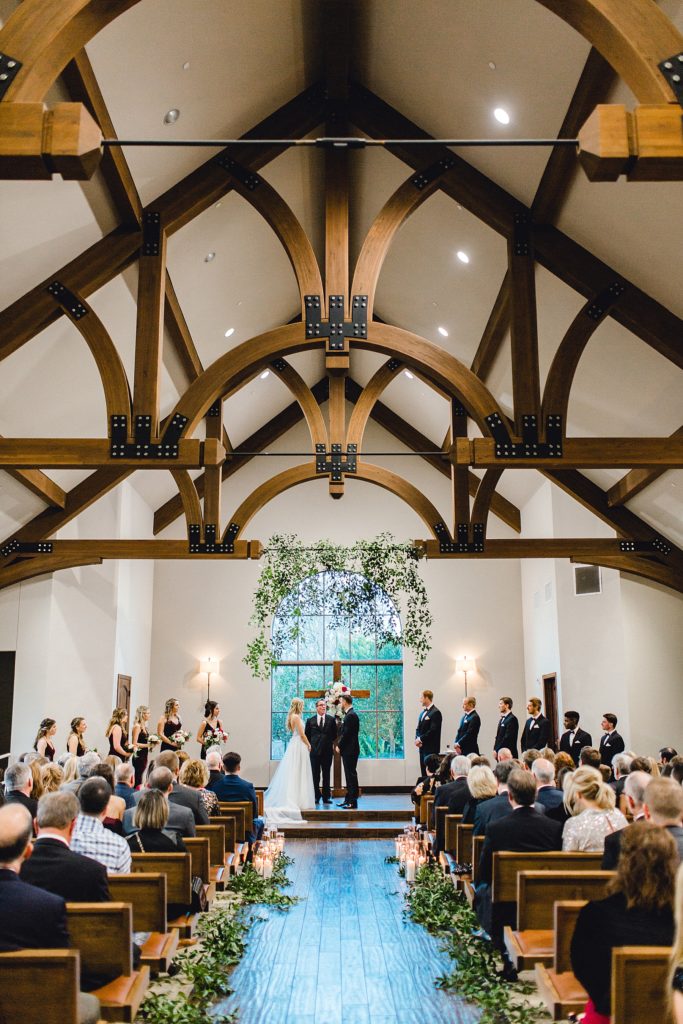 Black and Burgundy Winter Wedding (Grapevine, Texas) | Becca Sue Photography - www.beccasuephotography.com