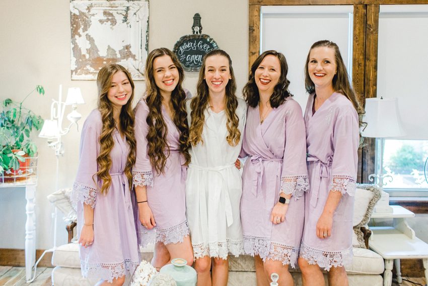 Sweet Summer Wedding (Weatherford, Texas) | Becca Sue Photography www.beccasuephotography.com