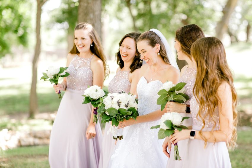 Sweet Summer Wedding (Weatherford, Texas) | Becca Sue Photography www.beccasuephotography.com