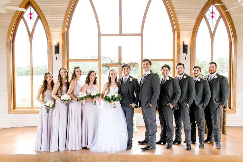 Sweet Summer Wedding (Weatherford, Texas) | Becca Sue Photography www.beccasuephotography.com