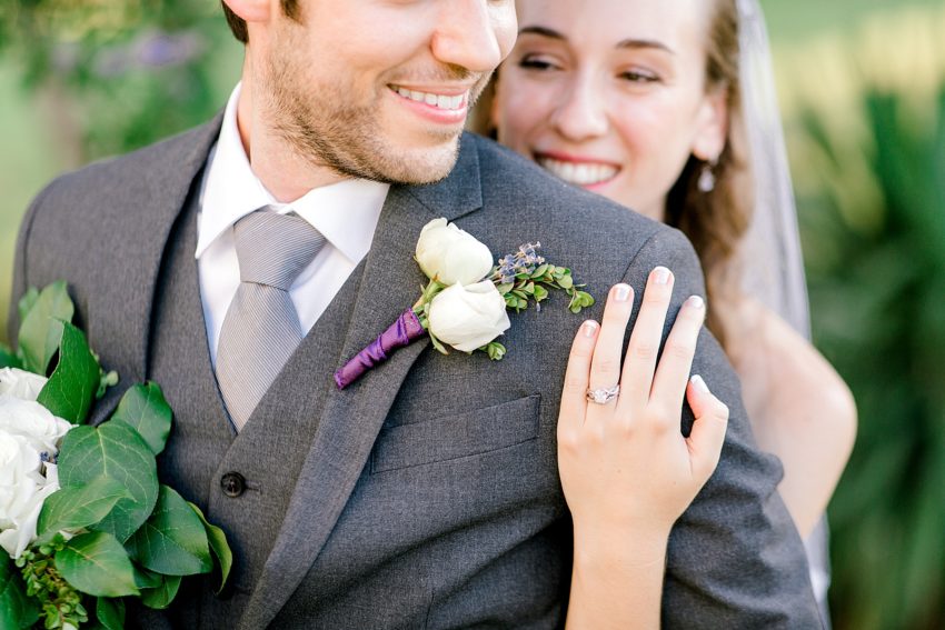 Sweet Summer Wedding (Weatherford, Texas) | Becca Sue Photography www.beccasuephotography.com