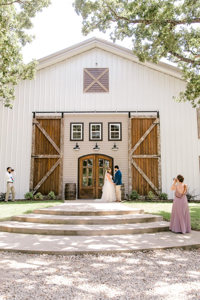 https://beccasuephotography.com/campbell-cincotta-wedding/