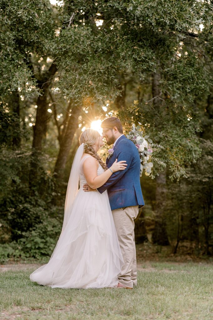 Lavender and Sage Summer Wedding (Greenville, Texas) | Becca Sue Photography www.beccasuephotography.com