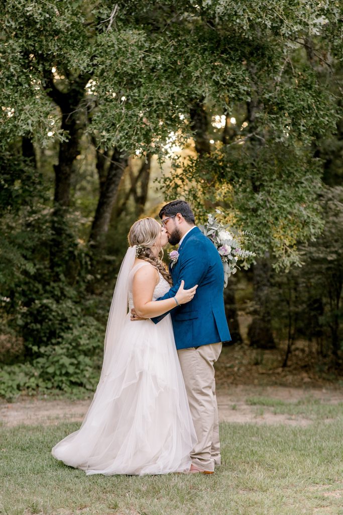 https://beccasuephotography.com/campbell-cincotta-wedding/
