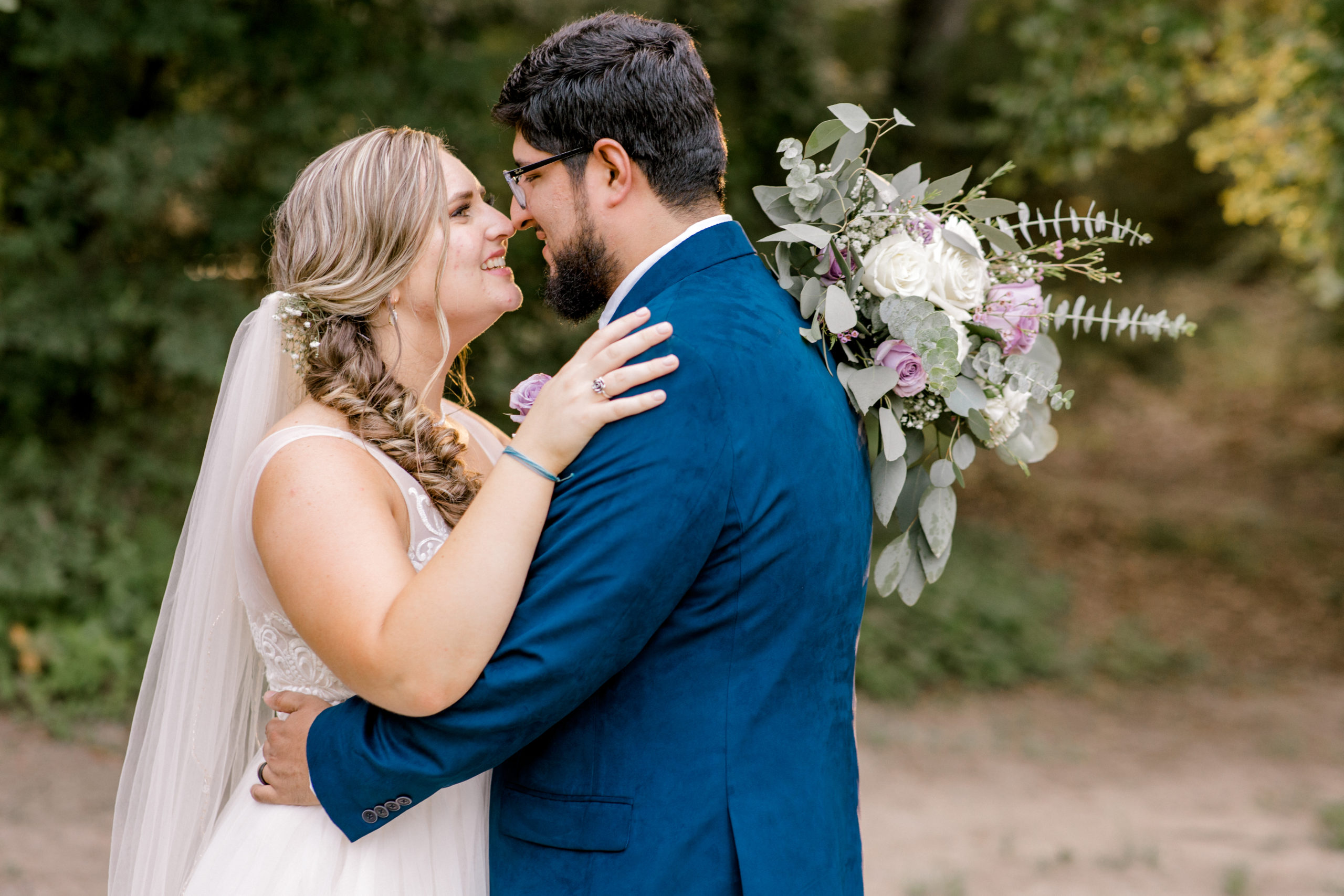 Lavender and Sage Summer Wedding (Greenville, Texas) | Becca Sue Photography www.beccasuephotography.com