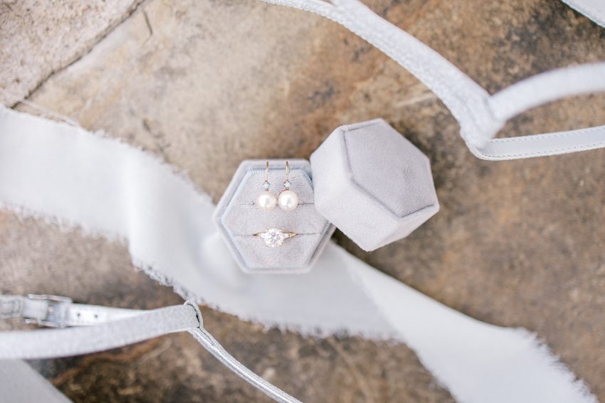 Hill Country Fall Wedding (Fredericksburg, Texas) | read more at beccasuephotography.com