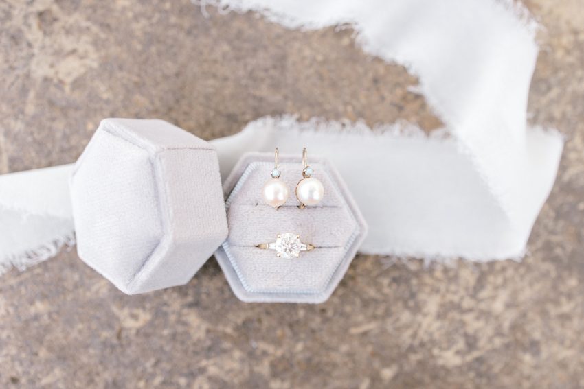 Hill Country Fall Wedding (Fredericksburg, Texas) | read more at beccasuephotography.com