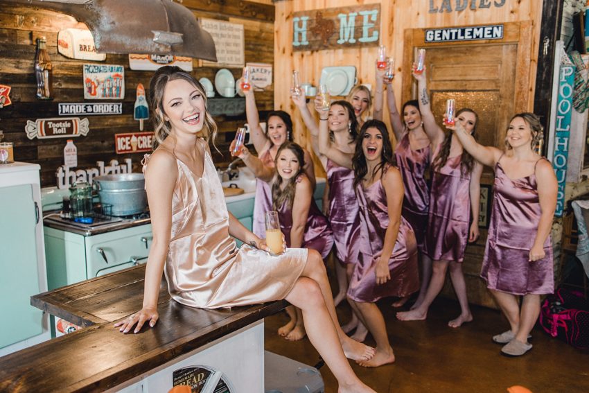 Romantic Mauve Fall Wedding - Bonham, Texas | read more at beccasuephotography.com