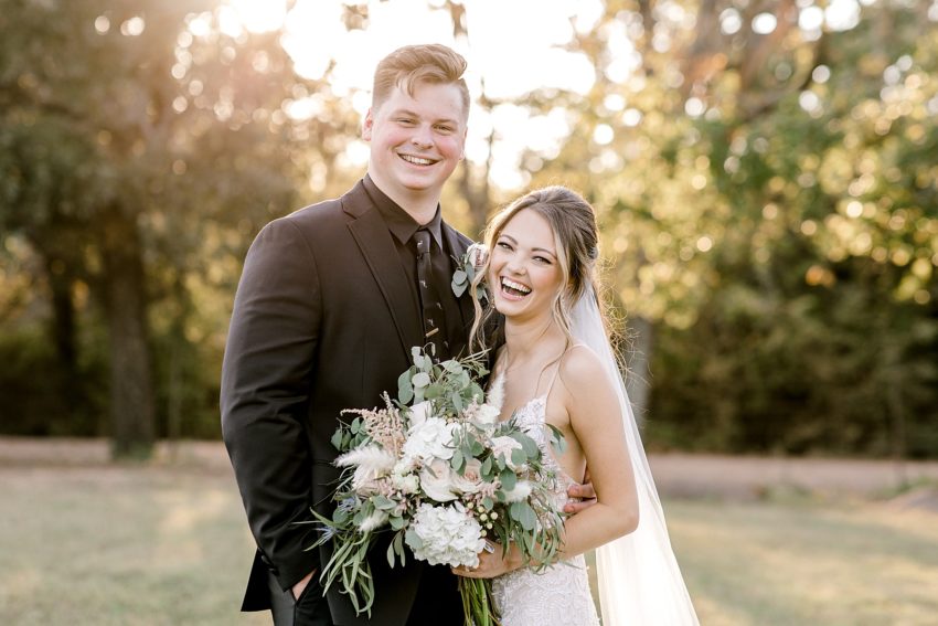 Romantic Mauve Fall Wedding - Bonham, Texas | read more at beccasuephotography.com