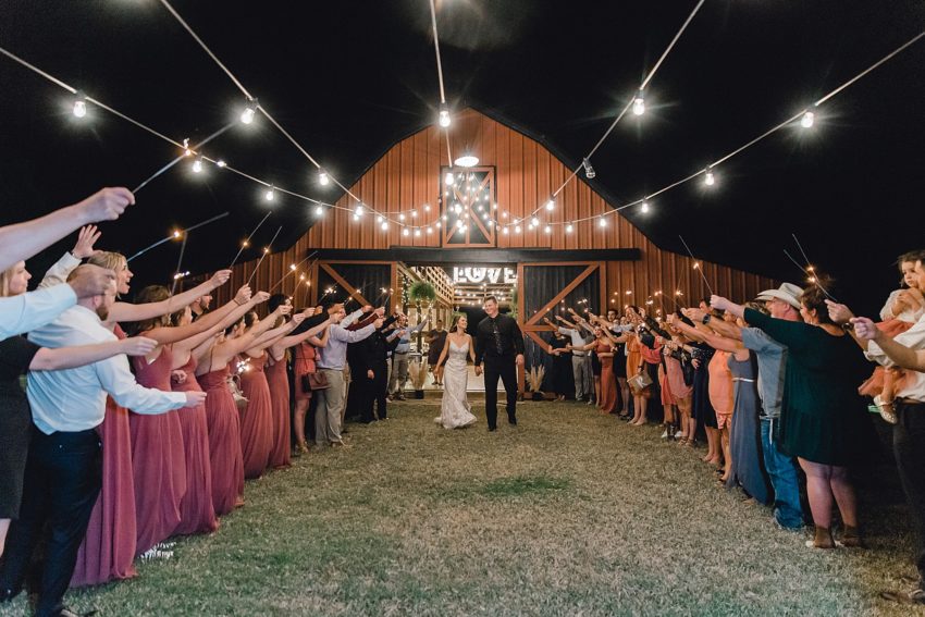 Romantic Mauve Fall Wedding - Bonham, Texas | read more at beccasuephotography.com