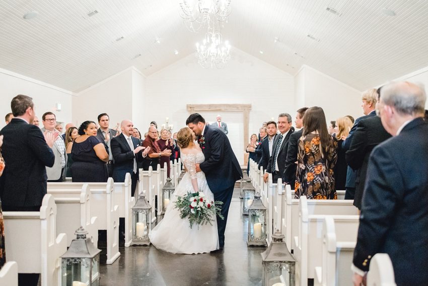 Beautiful Navy and Burgundy Fall Wedding (Midlothian, Texas) | read more at beccasuephotography.com