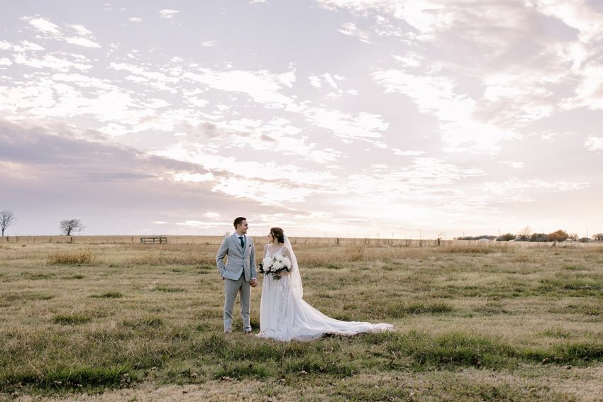 Green and Gray Winter Wedding (Waxahachie, Texas) | read more at beccasuephotography.com