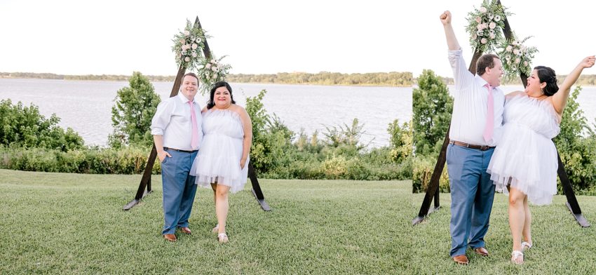 Blush and Gold Summer Wedding (Dallas, Texas) | Becca Sue Photography www.beccasuephotography.com